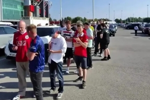 PG电子模拟器-太阳报：曼联新票务系统引发球迷不满，数百名球迷被拒之场外