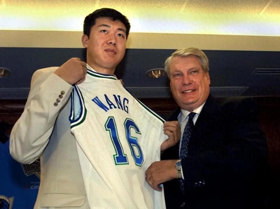 PG模拟器-中国首位NBA球员王治郅,退役后领NBA退休金,数额让人意外